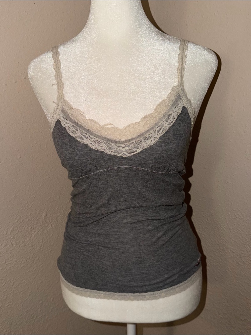 Vintage Y2K Hollister 2000s Lace Trim Babydoll Cami Tank Top
